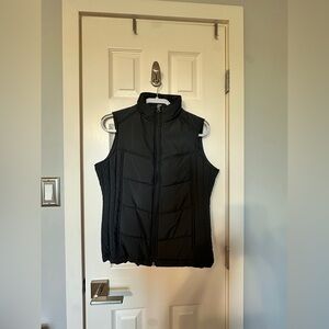 NEW Orange Theory Ladies Small Puffer Vest